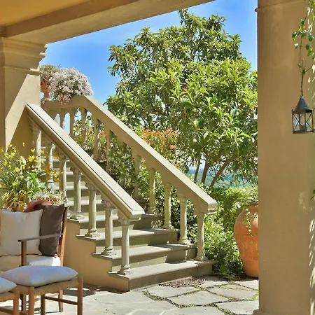 Holiday home Historic With Swimming Pool *